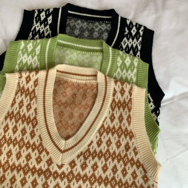 women 2020 fashion oversized knitted vest sweater V neck sleeveless houndstooth loose female waistcoat chic tops
women 2020 fashion oversized knitted vest sweater V neck sleeveless houndstooth loose female waistcoat chic tops