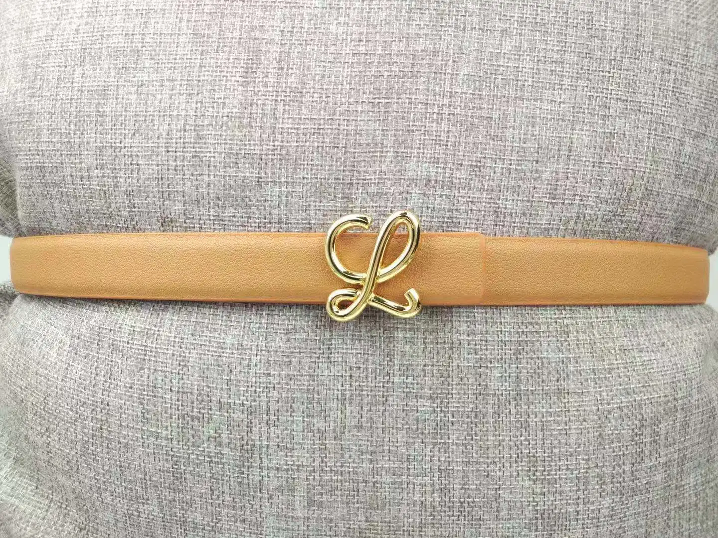 2021 Fashion Luxury Brand Microfiber Women Belts Female Waist Wide 2.5cm Cummerbunds Free Size
2021 Fashion Luxury Brand Microfiber Women Belts Female Waist Wide 2.5cm Cummerbunds Free Size