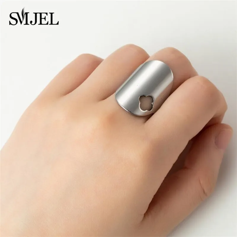Trendy Stainless Steel Rings for Women Wedding Rings Men Minimalist Hollow Flower Shape Ring Birdthday Gifts Mum anillos acero
Trendy Stainless Steel Rings for Women Wedding Rings Men Minimalist Hollow Flower Shape Ring Birdthday Gifts Mum anillos acero