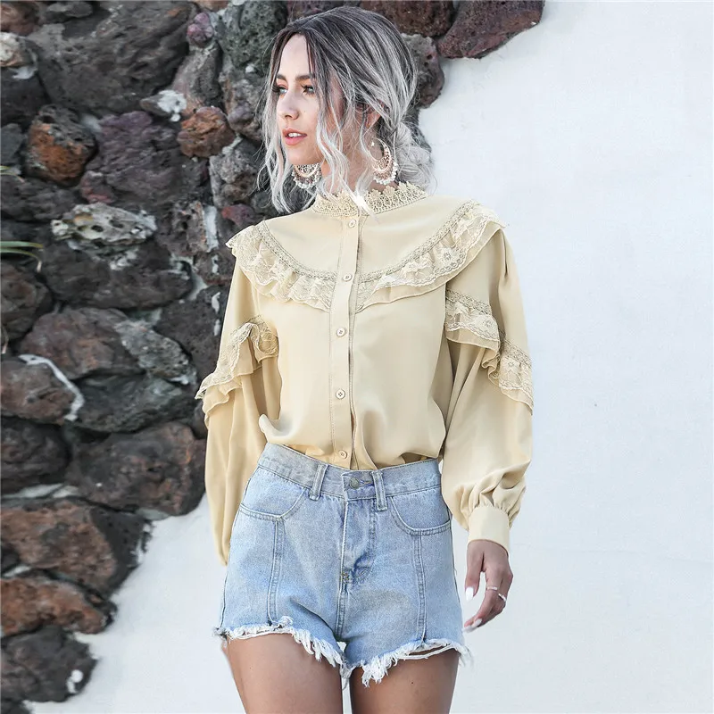 2021 New Spring Summer Lace Spliced Chiffon Top Cusual Lantern Sleeve Loose Blouse Ladies Single Breasted Chic Top for Women
2021 New Spring Summer Lace Spliced Chiffon Top Cusual Lantern Sleeve Loose Blouse Ladies Single Breasted Chic Top for Women