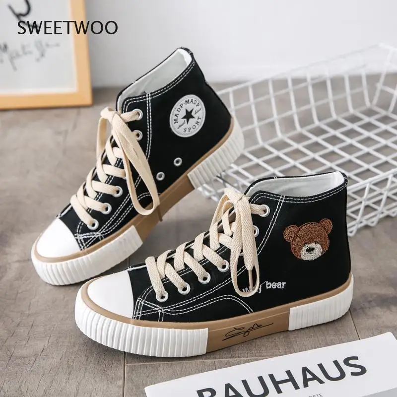 2021 White Cute Canvas Shoes Autumn Winter High Top Bear Women's New Lolita Shoes Student Cosplay Board Female Anime Shoes
2021 White Cute Canvas Shoes Autumn Winter High Top Bear Women's New Lolita Shoes Student Cosplay Board Female Anime Shoes