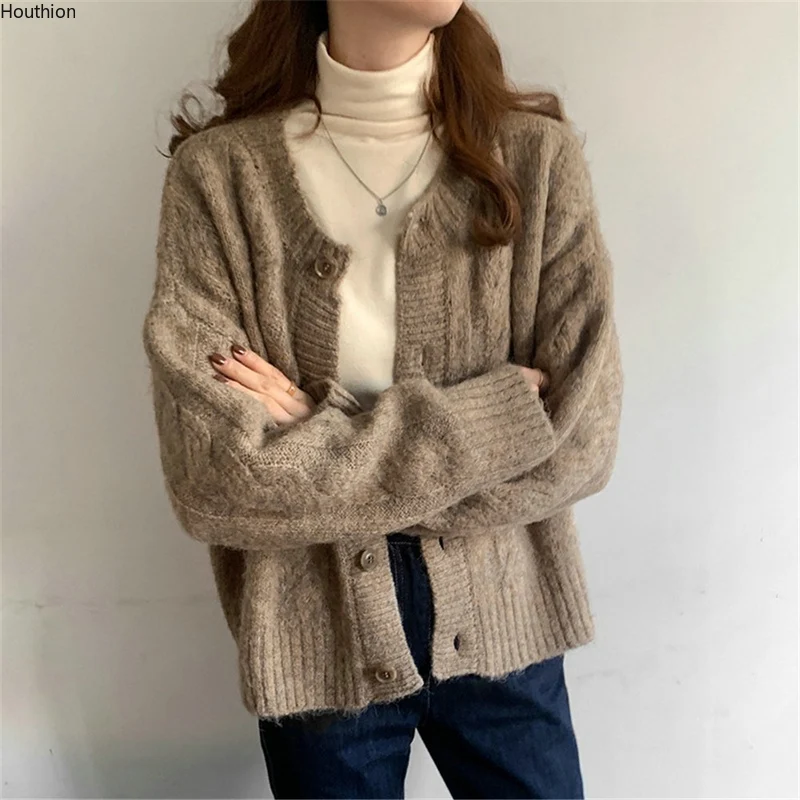 Spring/Autumn Women Sweater New Fashion Casual Long Sleeve Buttons Solid Color O-neck Slim Stretch Cotton Cardigan Top Houthion
Spring/Autumn Women Sweater New Fashion Casual Long Sleeve Buttons Solid Color O-neck Slim Stretch Cotton Cardigan Top Houthion