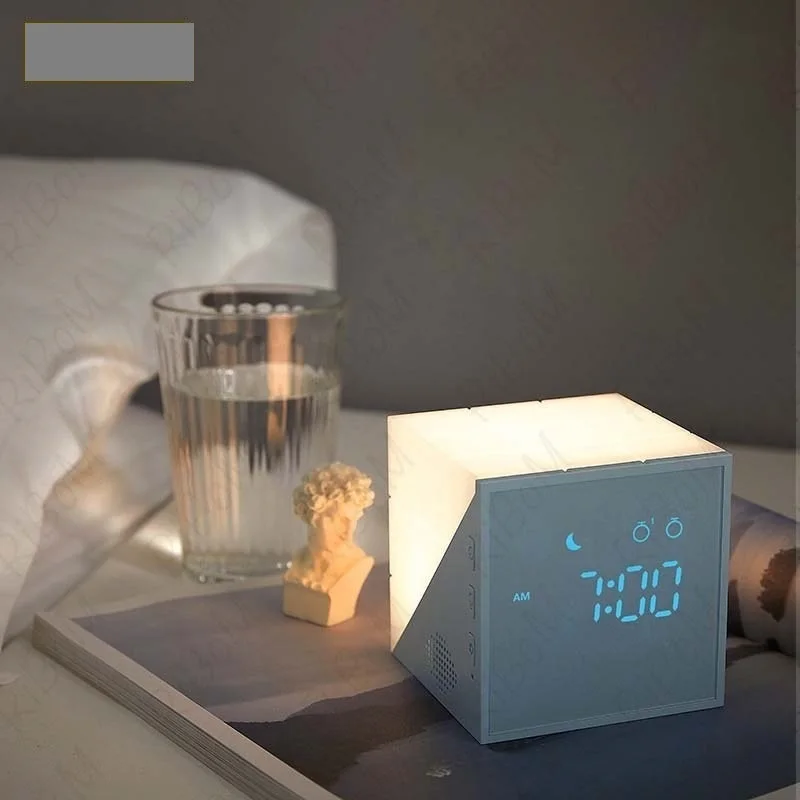2022 Touch Active LED USB Charge Interlligent Cube Alarm Clock Night Lamp With Time Date Temperature Display Light Voice
2022 Touch Active LED USB Charge Interlligent Cube Alarm Clock Night Lamp With Time Date Temperature Display Light Voice