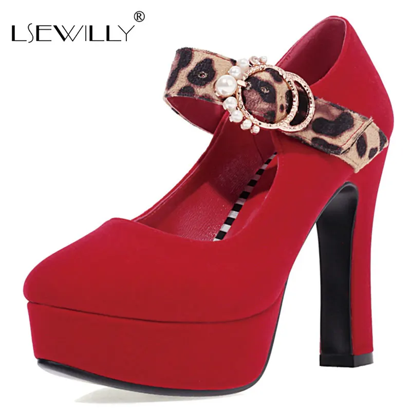 Lsewilly Plus Size 33-43 Women Shoes New Trendy Platform Flock Buckle Strap High Heels Party Wedding Female Shoes Pumps
Lsewilly Plus Size 33-43 Women Shoes New Trendy Platform Flock Buckle Strap High Heels Party Wedding Female Shoes Pumps