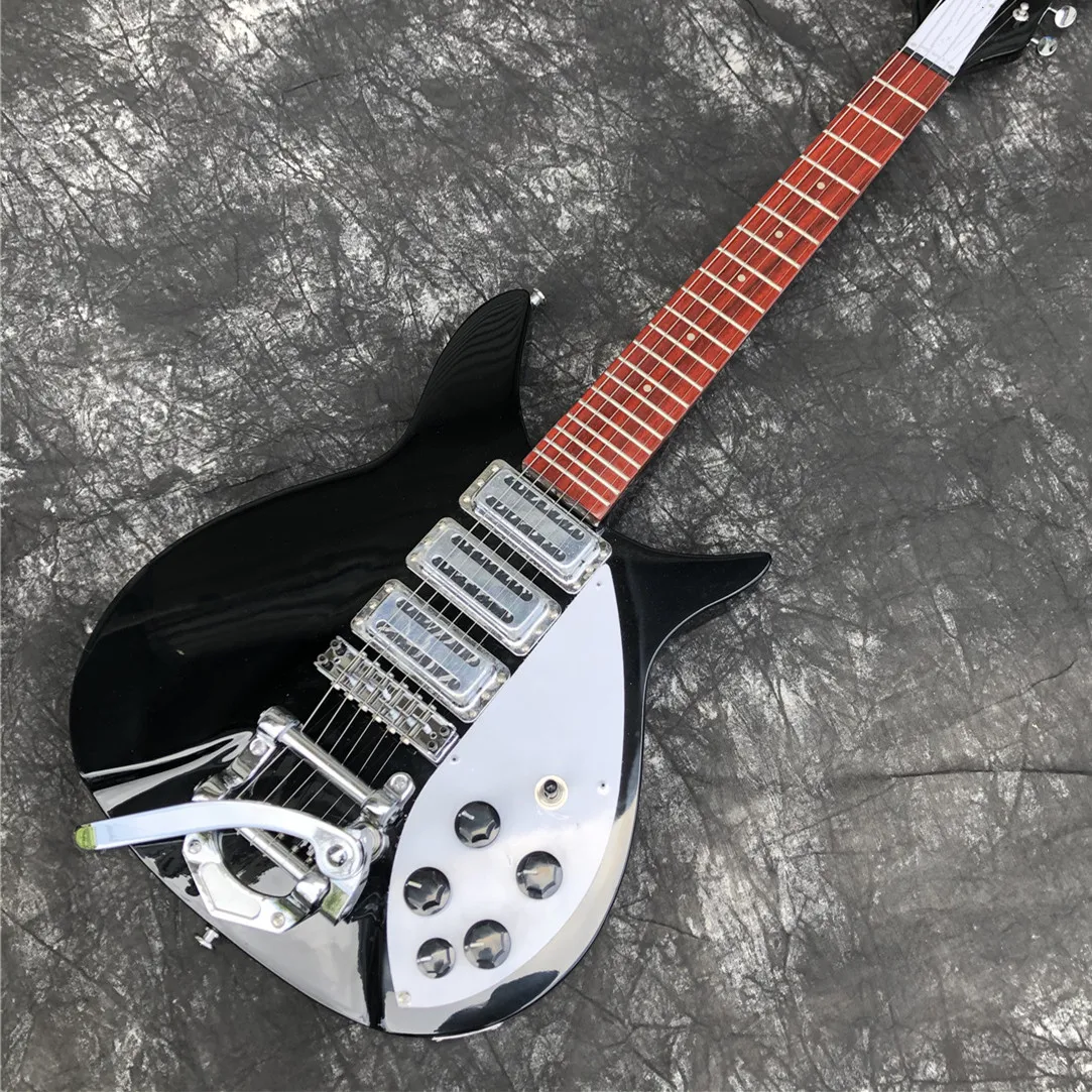 High quality Ricken 325 Electric Guitar, 34 inches Black color 6 Strings Guitarra,Real Photos
High quality Ricken 325 Electric Guitar, 34 inches Black color 6 Strings Guitarra,Real Photos