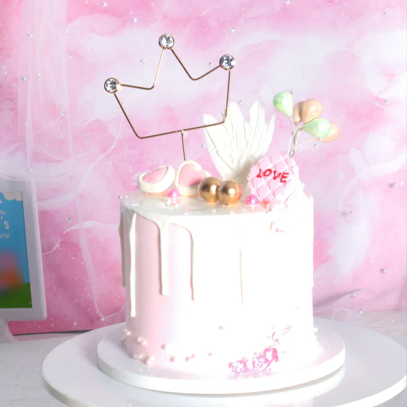 ins wind noble crown iron wrought iron cake decoration cake card party supplies baking decoration
ins wind noble crown iron wrought iron cake decoration cake card party supplies baking decoration