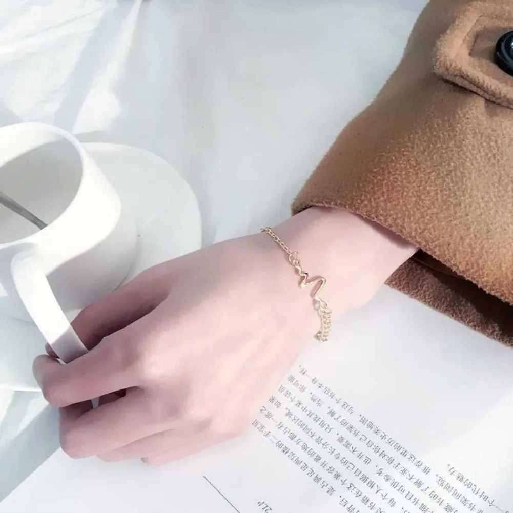 Korean Fashion Black Gun Color Charm Bracelet Heart Beat ECG Resizable Bangle for Women Men Girlfriend Gift Jewelry B29.01
Korean Fashion Black Gun Color Charm Bracelet Heart Beat ECG Resizable Bangle for Women Men Girlfriend Gift Jewelry B29.01