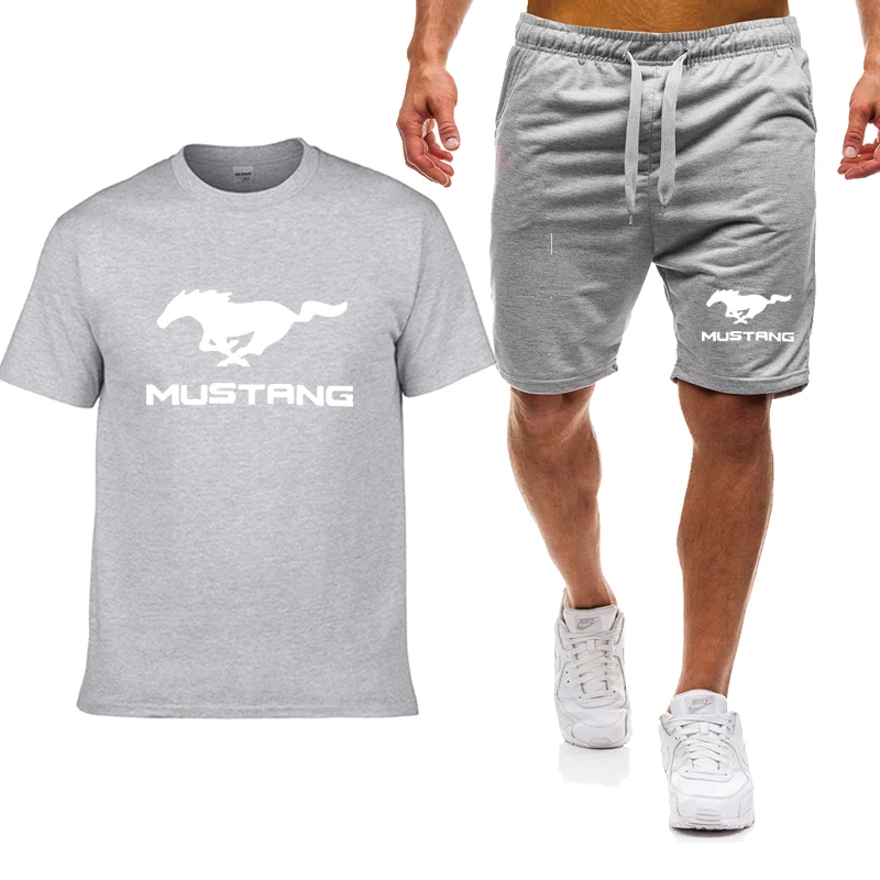 Casual Trend Men's POLO shirt Mustang Car Logo Summer High Quality Round Neck Cotton Men's POLO shirt pants 2 piece suit
Casual Trend Men's POLO shirt Mustang Car Logo Summer High Quality Round Neck Cotton Men's POLO shirt pants 2 piece suit