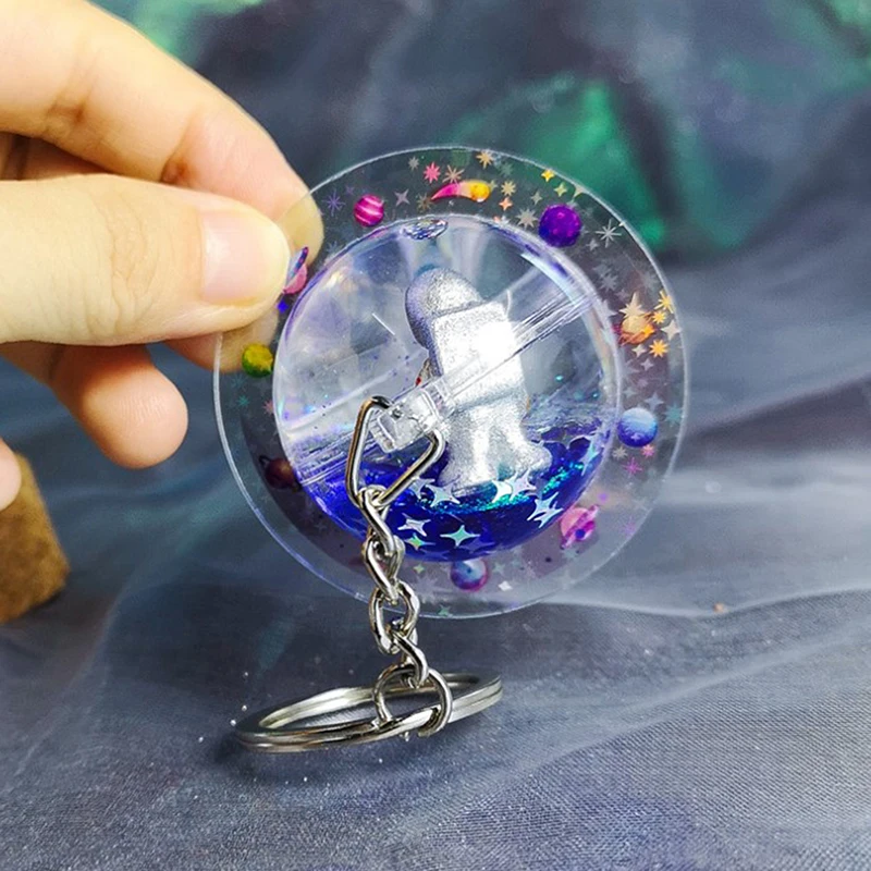 1pc Floating Astronaut Spaceman Star Earphone Accessories With Keychain 
1pc Floating Astronaut Spaceman Star Earphone Accessories With Keychain