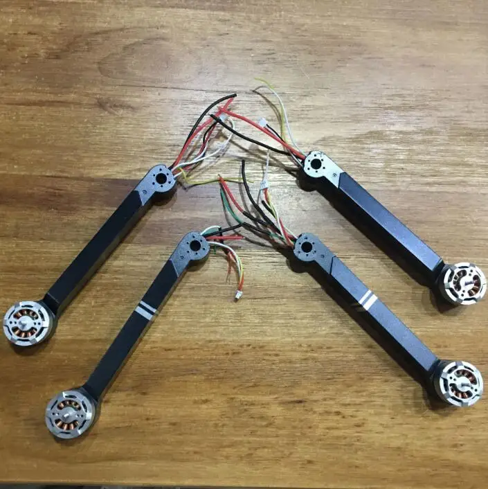 AOSENMA CG036 K50 RC Квадрокоптер Дрон запасные части аксессуар Лезвие Ручка зарядный кабель
AOSENMA CG036 K50 RC Квадрокоптер Дрон запасные части аксессуар Лезвие Ручка зарядный кабель