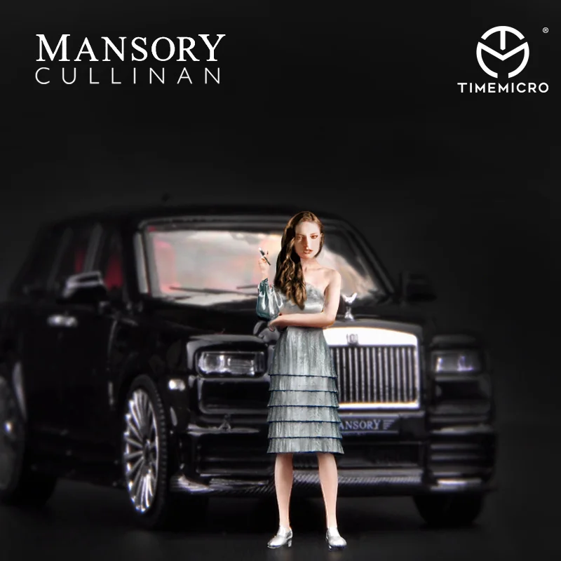 TimeMicro 1:64 Rolls Royce Mansory Cullinan Black/with figure Diecast Model Car
TimeMicro 1:64 Rolls Royce Mansory Cullinan Black/with figure Diecast Model Car