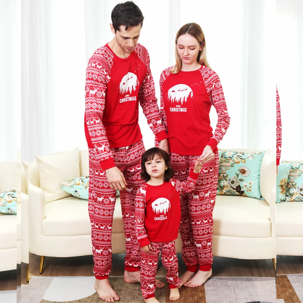 2021 Merry Christmas Family Matching Outfits Pajamas Set Red T-Shirt+Long Pants Soft Casual Mommy and Me Clothes Family Look
2021 Merry Christmas Family Matching Outfits Pajamas Set Red T-Shirt+Long Pants Soft Casual Mommy and Me Clothes Family Look