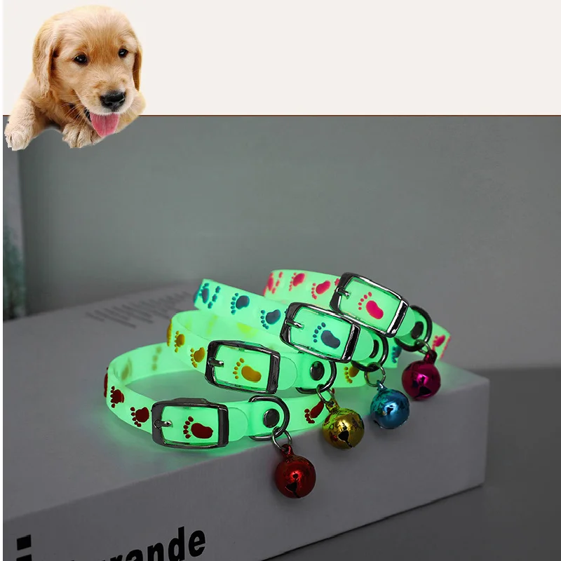 

Silicone Pet Glowing Bells Collars Glow Light Blinking Dog Cat Necklace Pets Buckles Light Night Safety Pet Accessories Puppy