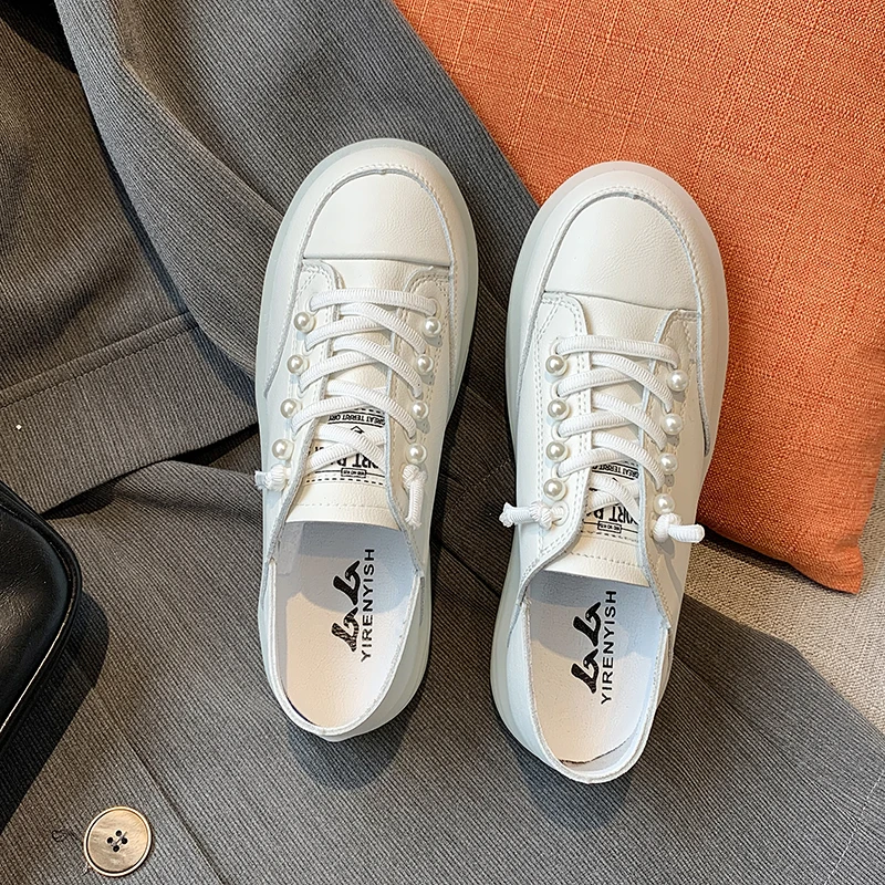 Fashion Women Leather Sneakers Round Toe Slip-On Travel Shoes Woman Casual Ladies Lazy Flats 2021 Spring New Running Shoe Female
Fashion Women Leather Sneakers Round Toe Slip-On Travel Shoes Woman Casual Ladies Lazy Flats 2021 Spring New Running Shoe Female