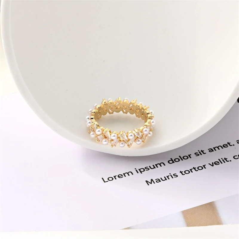 Japanes light luxury ins style women's pearl ring Simple retro Indifferent style temperament Open Women's Ring Jewelry wholesale
Japanes light luxury ins style women's pearl ring Simple retro Indifferent style temperament Open Women's Ring Jewelry wholesale