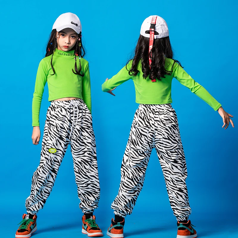 Детская Одежда для танцев в стиле хип-хоп, свитшот, укороченный топ, футболка с длинным рукавом, брюки с принтом зебры, костюм для джазовых та... 
Детская Одежда для танцев в стиле хип-хоп, свитшот, укороченный топ, футболка с длинным рукавом, брюки с принтом зебры, костюм для джазовых та...