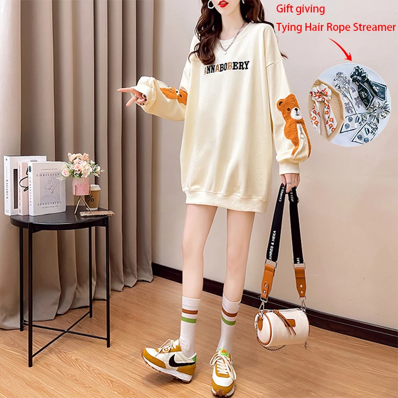 Vintage Letter Embroidery Loose Sweatshirt Women O Neck Panda Graphic Sweatshirt Y2k Print Long Sleeve Pullovers Cute Hoodie E1
Vintage Letter Embroidery Loose Sweatshirt Women O Neck Panda Graphic Sweatshirt Y2k Print Long Sleeve Pullovers Cute Hoodie E1