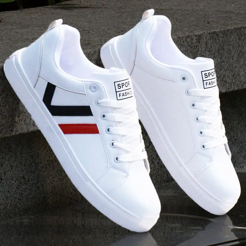 New 2021 Leather Shoes Men Fashion Men Vulcanize Shoes Lightweight White Shoes Soft Male Sneakers Flat Shoes Free Shipping Shoes 
New 2021 Leather Shoes Men Fashion Men Vulcanize Shoes Lightweight White Shoes Soft Male Sneakers Flat Shoes Free Shipping Shoes