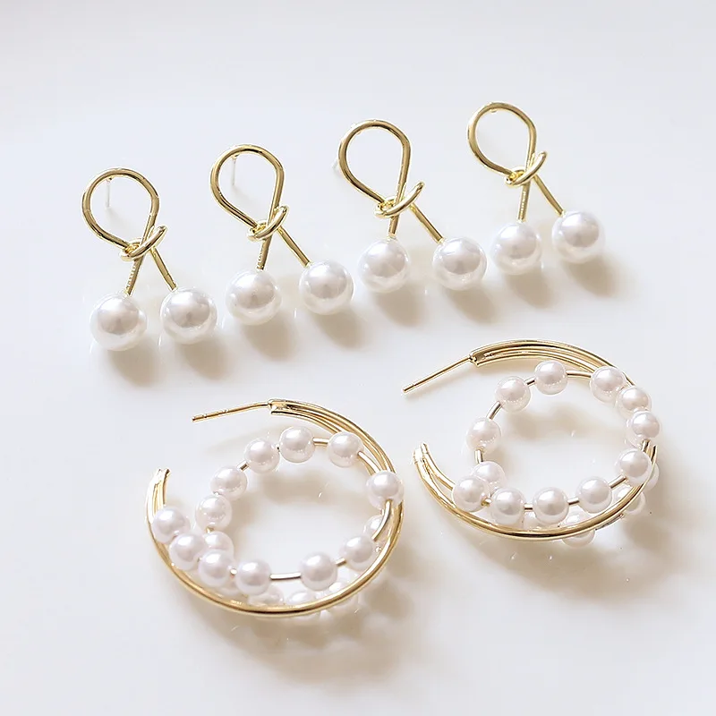 Серьги-гвоздики с жемчугом женские, винтажные круглые ювелирные украшения золотого цвета с 8 бусинами, 1 пара, хороший подарок
Серьги-гвоздики с жемчугом женские, винтажные круглые ювелирные украшения золотого цвета с 8 бусинами, 1 пара, хороший подарок