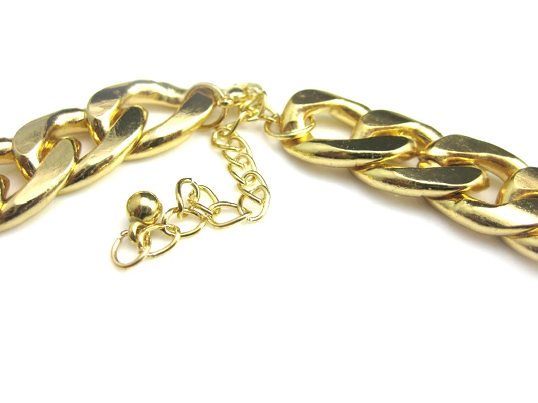 2021 New Fashion High Quality Alloy Drip Oil 3 Lion Head Unique Necklace Female Punk Gold-plated Chain Hip Hop Jewelry
2021 New Fashion High Quality Alloy Drip Oil 3 Lion Head Unique Necklace Female Punk Gold-plated Chain Hip Hop Jewelry