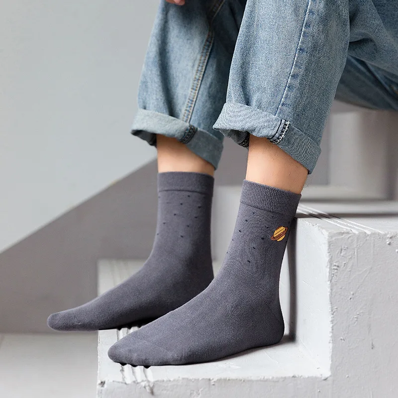 Fashion Funny Harajuku Cotton Foot Socks Autumn Winter Men Socks Cartoon Embroidery Planet Astronaut College Style Short Socks
Fashion Funny Harajuku Cotton Foot Socks Autumn Winter Men Socks Cartoon Embroidery Planet Astronaut College Style Short Socks