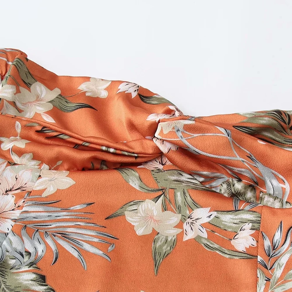 2021 Summer Women's Sexy Short Dresses Tube Top Flower Print Big Lantern Long Sleeve Holiday Patry Women Mini Dress Clubwear
2021 Summer Women's Sexy Short Dresses Tube Top Flower Print Big Lantern Long Sleeve Holiday Patry Women Mini Dress Clubwear