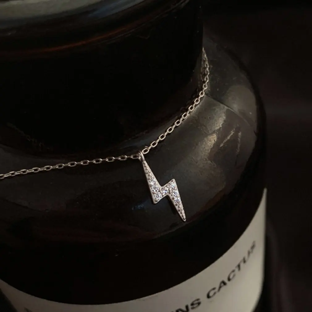 Fashion S925 Silver Necklace Lightning Decorative Clavicle Necklace Pendant Temperament Birthday Gift For Female
Fashion S925 Silver Necklace Lightning Decorative Clavicle Necklace Pendant Temperament Birthday Gift For Female