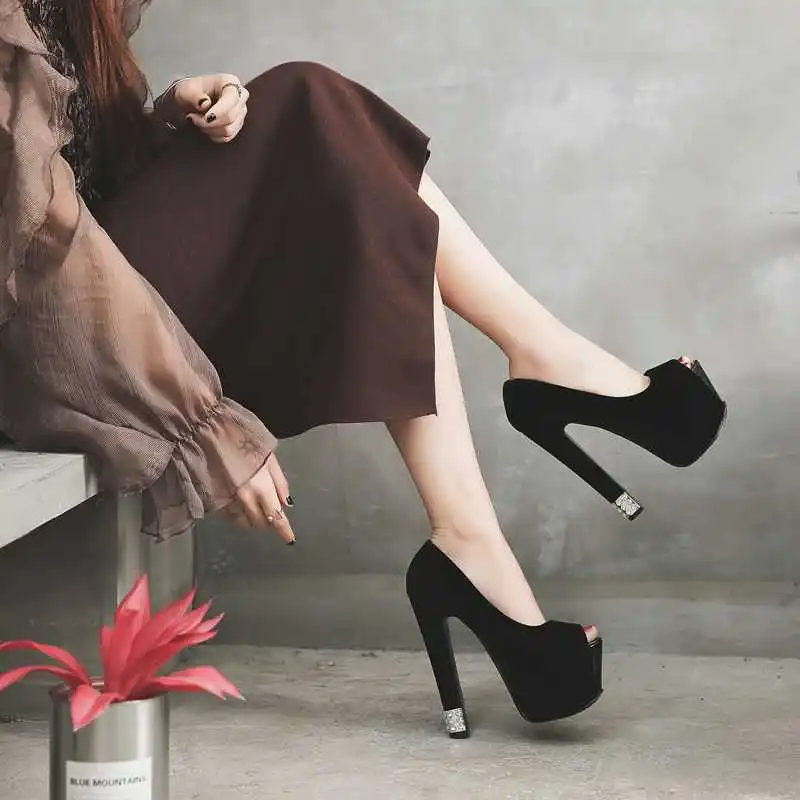 summer new 2021 Spring new women's shoes shallow mouth thick heel single shoes super high heel fish mouth shoes
summer new 2021 Spring new women's shoes shallow mouth thick heel single shoes super high heel fish mouth shoes
