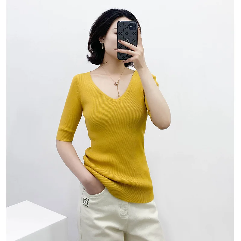 2021 summer new style V-neck short-sleeved solid color cotton slim stretch temperament casual fashion bottoming shirt women
2021 summer new style V-neck short-sleeved solid color cotton slim stretch temperament casual fashion bottoming shirt women