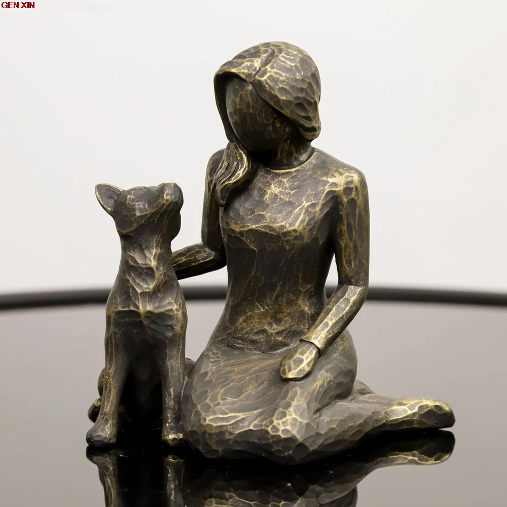 Vintage Sculpted Hand-Painted Figures Decorative Figurine For Home Decor Resin Dog Sculpture Valentine Day Mom Gift New Arrival
Vintage Sculpted Hand-Painted Figures Decorative Figurine For Home Decor Resin Dog Sculpture Valentine Day Mom Gift New Arrival