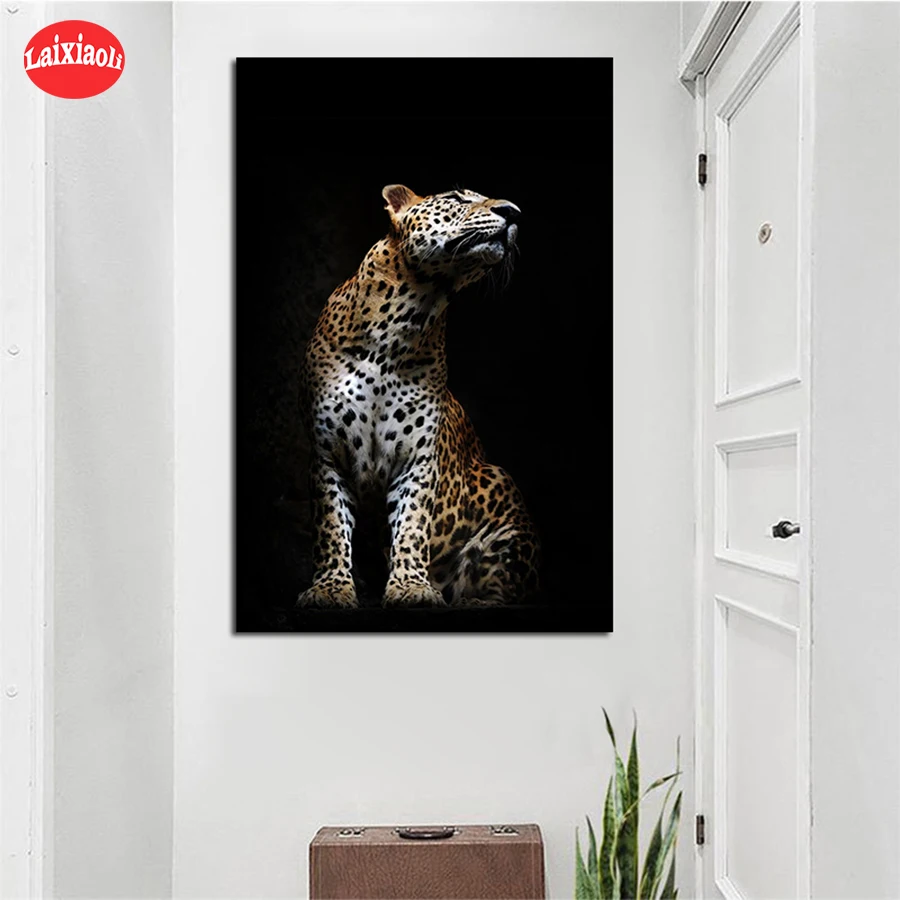 5D DIY Diamond Painting Modern animal art, leopard cross stitch full square/round diamond embroidery mosaic painting
5D DIY Diamond Painting Modern animal art, leopard cross stitch full square/round diamond embroidery mosaic painting
