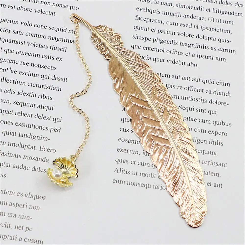1PC Metal Feather Bookmarks Creative Pendant Bookmarks Students Stationery Gift For Friends Christmas Escolar Papelaria
1PC Metal Feather Bookmarks Creative Pendant Bookmarks Students Stationery Gift For Friends Christmas Escolar Papelaria