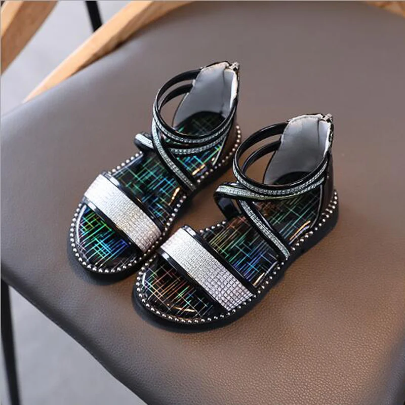 Rhinestones Glitter Sandals Girl Children Summer Shoes Leather Sandals New Girl Children's Soft Casual Shoes Beach Shoes Black
Rhinestones Glitter Sandals Girl Children Summer Shoes Leather Sandals New Girl Children's Soft Casual Shoes Beach Shoes Black