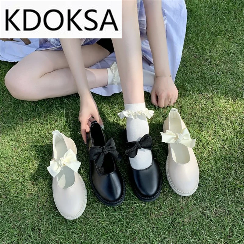 Shoes women's spring and autumn 2021 new ribbon bow decoration casual shoes flat bottom fashion Mary Jane student shoes
Shoes women's spring and autumn 2021 new ribbon bow decoration casual shoes flat bottom fashion Mary Jane student shoes