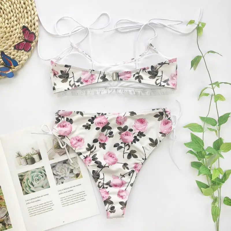 Flower Print Sexy Two Piece Swimsuit Women Retro Swimwear Beachwear Push-Up Padded Bra Bathing Suit Bikini Set Swim Wear
Flower Print Sexy Two Piece Swimsuit Women Retro Swimwear Beachwear Push-Up Padded Bra Bathing Suit Bikini Set Swim Wear
