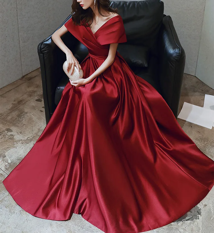 Women Red Christmas Dress Burgundy Elegant Sexy Off Shoulder Long Dresses Club Night Party Loose Maxi Dress Bodycon Vestidos New
Women Red Christmas Dress Burgundy Elegant Sexy Off Shoulder Long Dresses Club Night Party Loose Maxi Dress Bodycon Vestidos New
