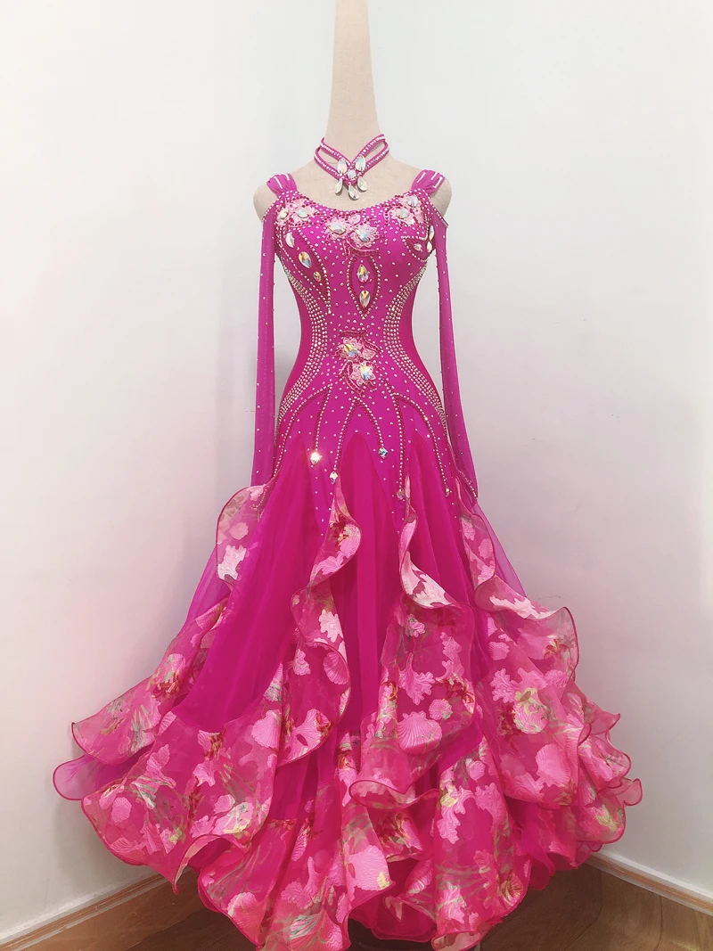 Женское платье для бальных танцев, темно-розовое платье для выступлений, бальных соревнований и танцев, весна-лето 2021
Женское платье для бальных танцев, темно-розовое платье для выступлений, бальных соревнований и танцев, весна-лето 2021