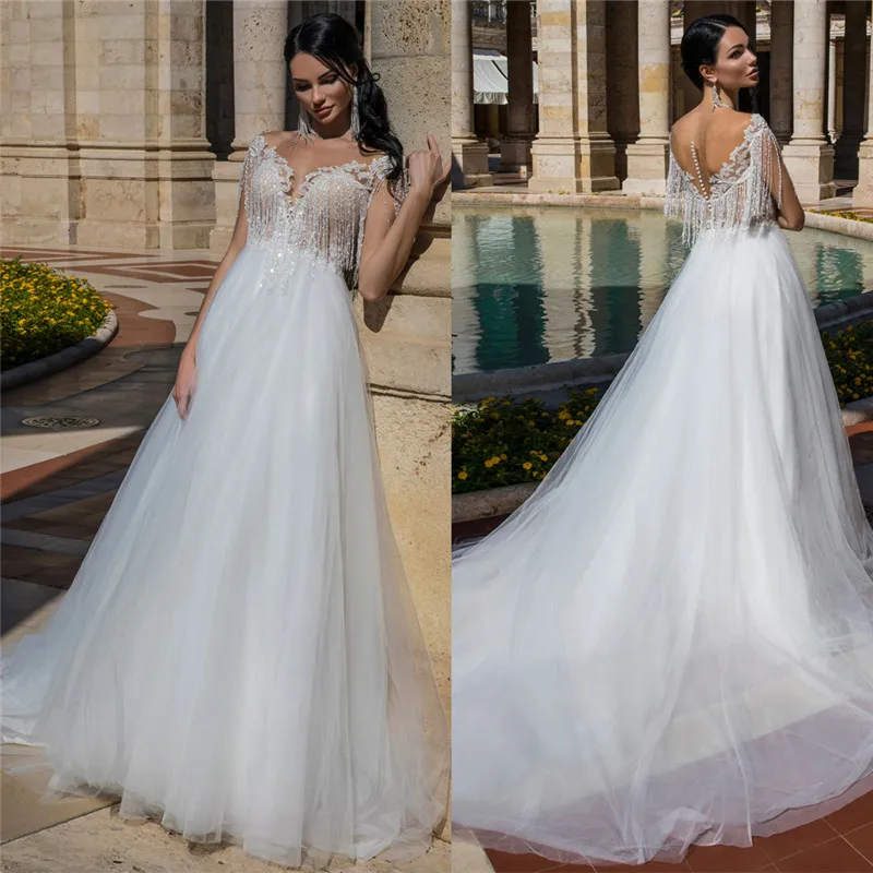 Scoop Neck Illusion Tulle Wedding Dresses Bridal Gowns With Tassel Soft Tulle Spring Beautiful Garden Bride Dress Lace Appliques
Scoop Neck Illusion Tulle Wedding Dresses Bridal Gowns With Tassel Soft Tulle Spring Beautiful Garden Bride Dress Lace Appliques