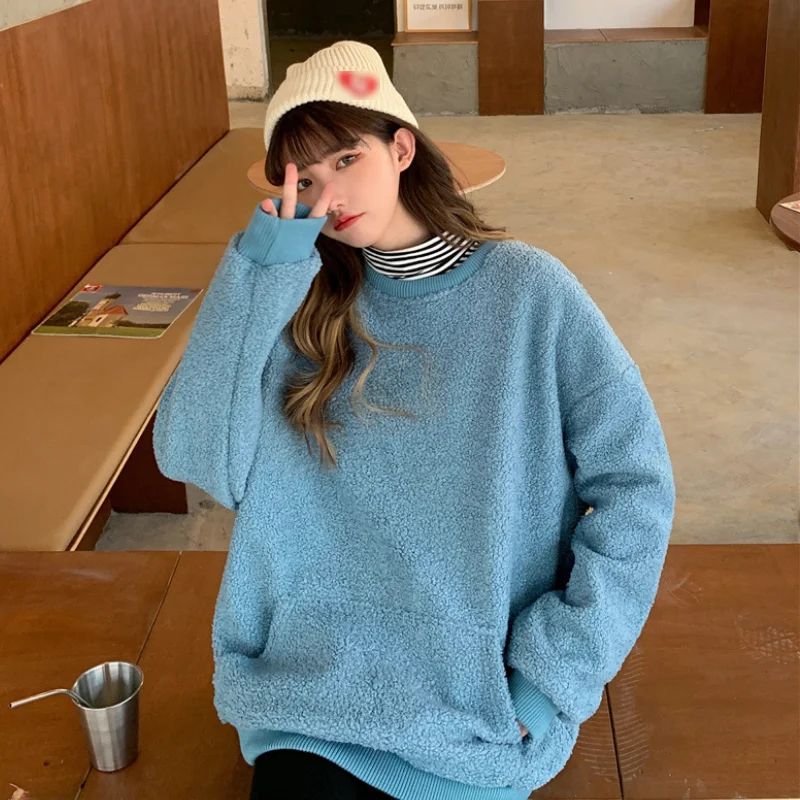 Autumn Winter Women Hoodies Round Collar Lambswool New Warm Loose Long-sleeved Fashion Plus Velvet Casual Pullovers Female Top
Autumn Winter Women Hoodies Round Collar Lambswool New Warm Loose Long-sleeved Fashion Plus Velvet Casual Pullovers Female Top