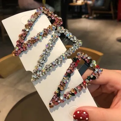 2019 Women Fashion Metal Hollow Hair Clip Triangle Rhinestones Hairpin Gold Silver Color Barrettes Hair Accessories
2019 Women Fashion Metal Hollow Hair Clip Triangle Rhinestones Hairpin Gold Silver Color Barrettes Hair Accessories