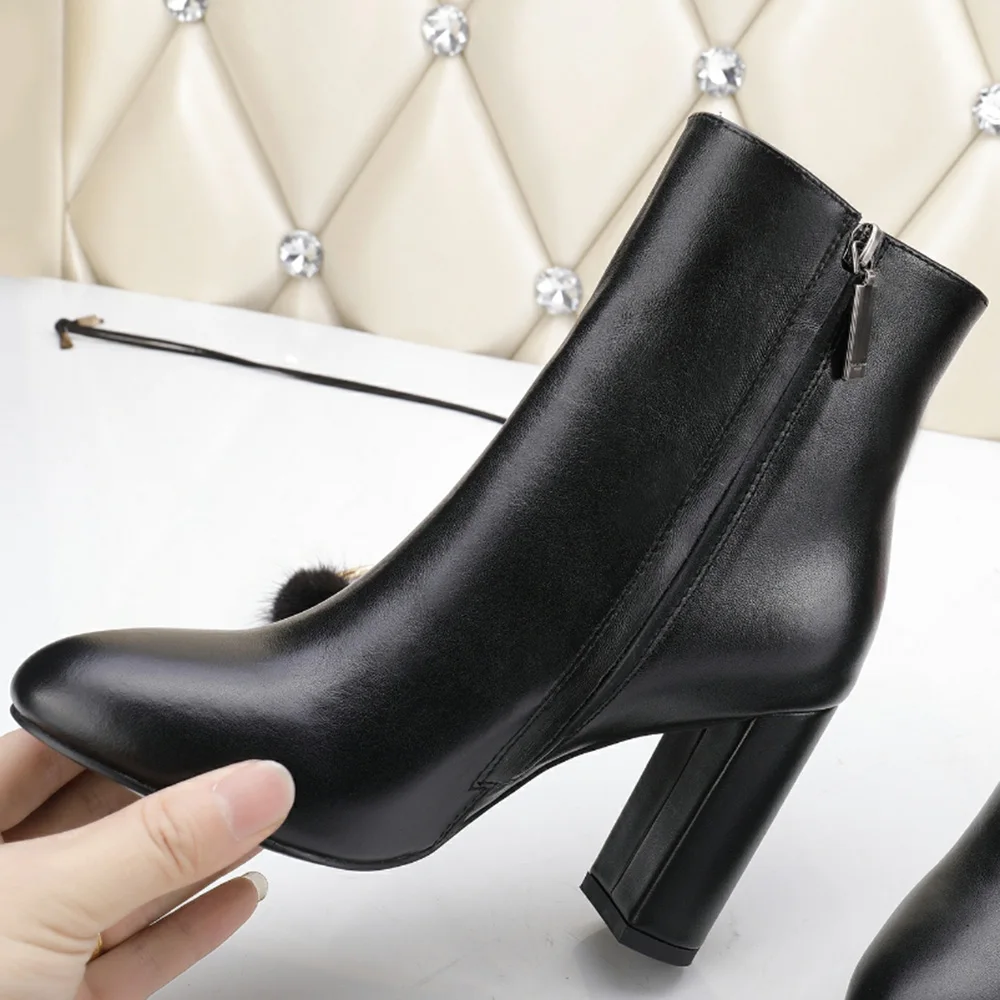 Black Women‘s Ankle Boots Handmade High Heels Quality Leather Top Knee Boots Martin Zip Charms Ladies Spring Shoes 2021 Winter
Black Women‘s Ankle Boots Handmade High Heels Quality Leather Top Knee Boots Martin Zip Charms Ladies Spring Shoes 2021 Winter