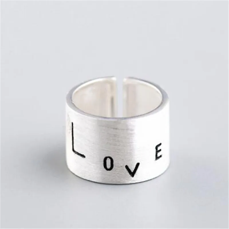 Женское кольцо с буквенным принтом, Винтажное кольцо с регулируемым пальцем, вечерние ювелирные изделия из серебра и 925 пробы, JZ396
Женское кольцо с буквенным принтом, Винтажное кольцо с регулируемым пальцем, вечерние ювелирные изделия из серебра и 925 пробы, JZ396