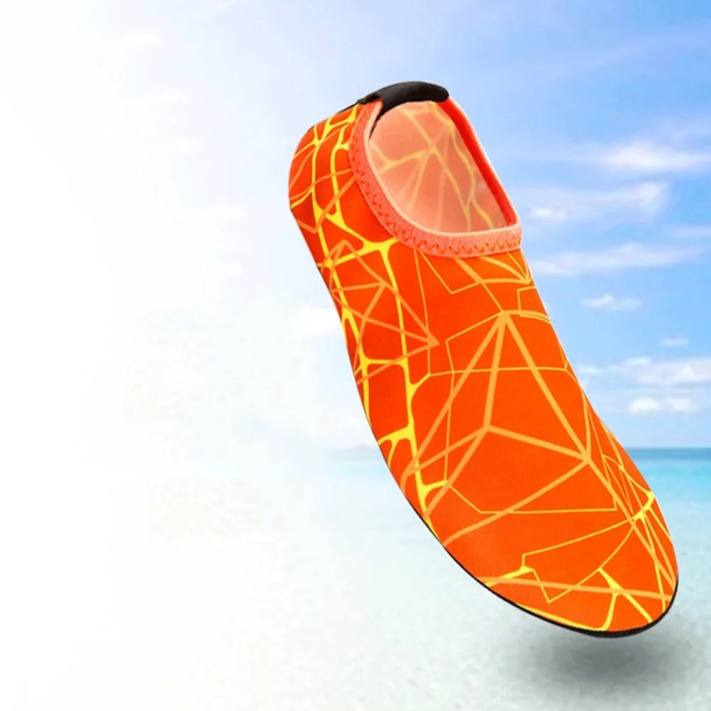 1 Pair of Adult Non-slip Diving Socks Quick Dry Short Socks Snorkeling Swimming Socks Size 34-35 Orange
1 Pair of Adult Non-slip Diving Socks Quick Dry Short Socks Snorkeling Swimming Socks Size 34-35 Orange