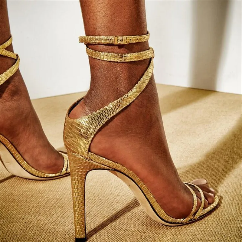BAYUXSHU Summer Women Sandals Gold Snake Print High Heel Strappy Sandals Gladiator Stiletto Flame Party Shoes Woman 
BAYUXSHU Summer Women Sandals Gold Snake Print High Heel Strappy Sandals Gladiator Stiletto Flame Party Shoes Woman