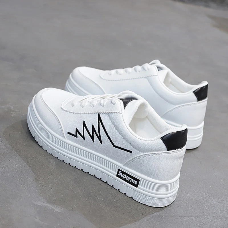 Solid Vulcanized Women Sneakers 2020 Autumn Classic Casual Lace Up Round Toe Shoes Ladies Sports Shoes
Solid Vulcanized Women Sneakers 2020 Autumn Classic Casual Lace Up Round Toe Shoes Ladies Sports Shoes