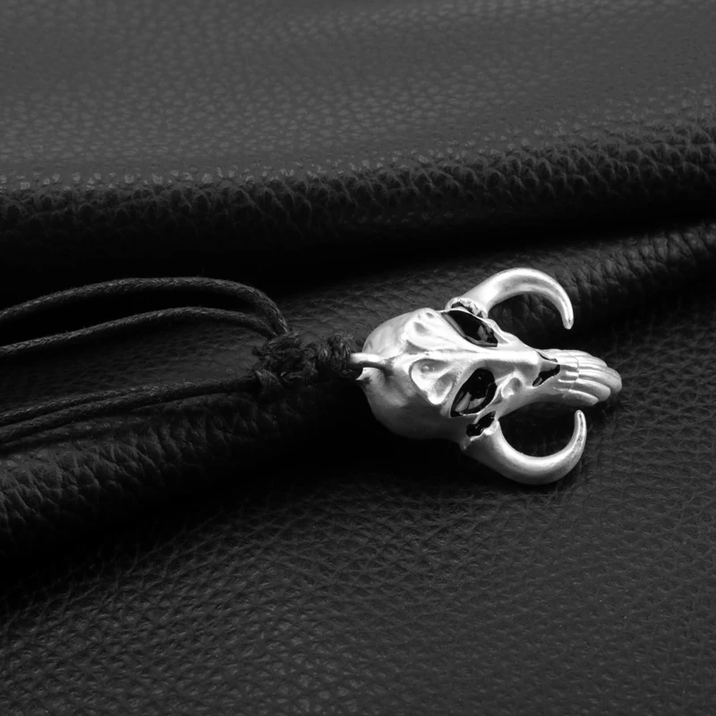 Movie Jewelry Mandalorian Pendant Necklace Movie Theme Cute Necklaces Rope Necklaces Bounty Hunter Baby Yoda Jewelry Gift
Movie Jewelry Mandalorian Pendant Necklace Movie Theme Cute Necklaces Rope Necklaces Bounty Hunter Baby Yoda Jewelry Gift