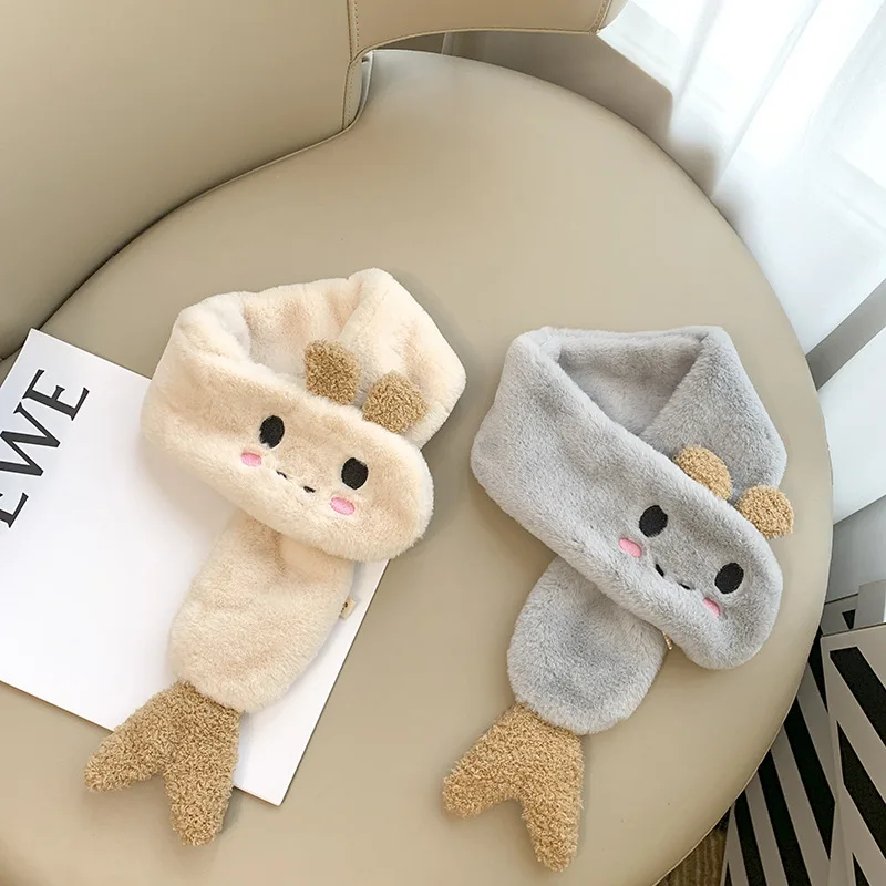 Little feet cute baby scarf autumn and winter new cute cartoon men and women baby warm baby scarf 75*9cm
Little feet cute baby scarf autumn and winter new cute cartoon men and women baby warm baby scarf 75*9cm