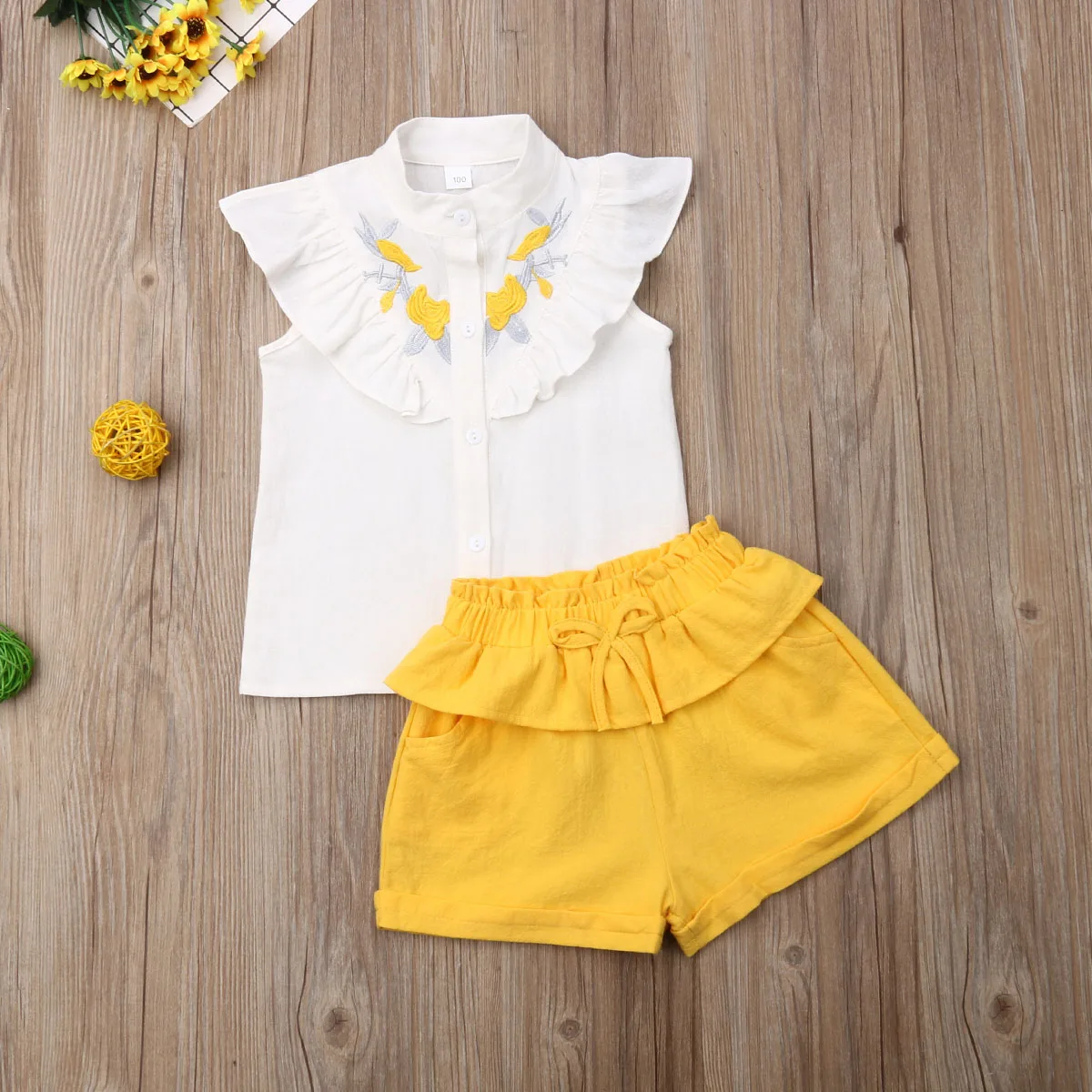 US New Kids Baby Girl 2pcs Ruffle Tops Shirt Short Pants Legging Outfits Clothes 
US New Kids Baby Girl 2pcs Ruffle Tops Shirt Short Pants Legging Outfits Clothes