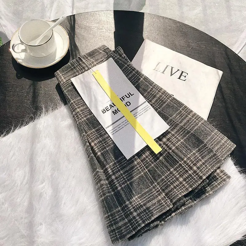 2021 Autumn Winter Pleated Skirts Women Casual Plaid High Waist Elegant Preppy Style New Fashion Female School Uniform D222
2021 Autumn Winter Pleated Skirts Women Casual Plaid High Waist Elegant Preppy Style New Fashion Female School Uniform D222