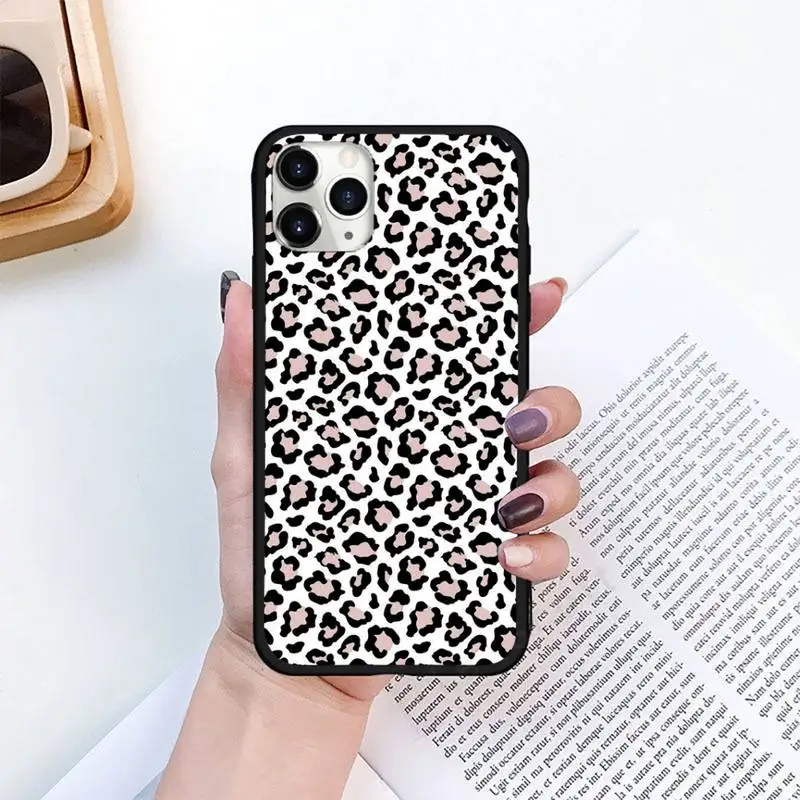 Ottwn Leopard Print Pattern Phone Case for iPhone 11 12 pro XS MAX 8 7 6 6S Plus X 5S SE 2020 XR mini
Ottwn Leopard Print Pattern Phone Case for iPhone 11 12 pro XS MAX 8 7 6 6S Plus X 5S SE 2020 XR mini
